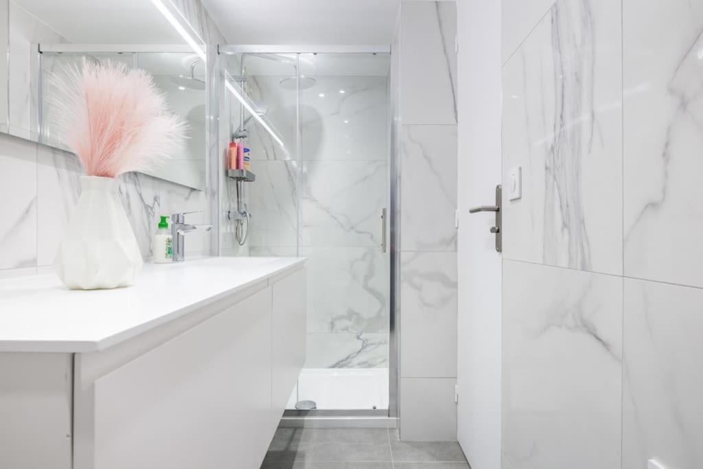 Superbe Appartement 8 Personnes #5 Asnières Exteriör bild
